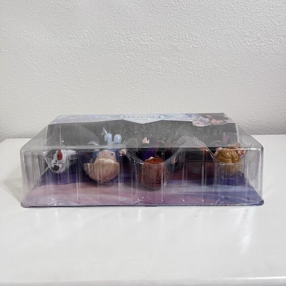 Disney Frozen II Petite Adventure 6" Dolls Gift Set Anna Elsa Olaf Kristoff NEW - Picture 16 of 16